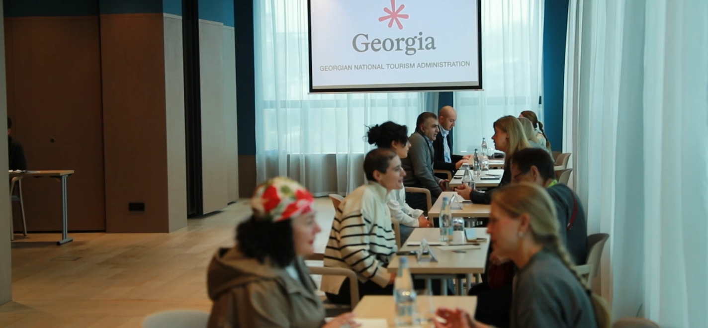 Skandinavische Reiseveranstalter informieren sich über die touristische Infrastruktur Georgiens
