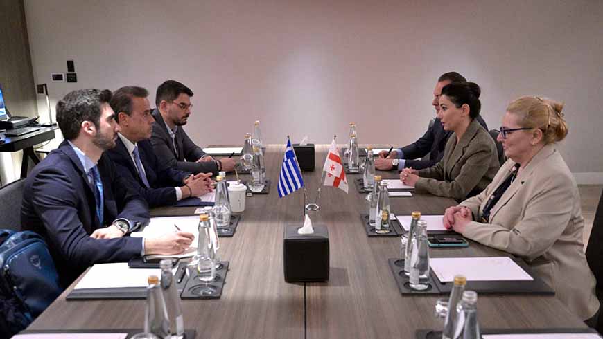 Mariami Kvirivischwili diskutiert energiewirtschaftliche Zusammenarbeit mit griechischem Minister